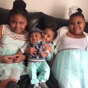 Meet your Posher, Deonte